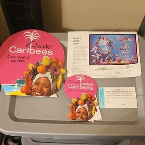 Clarks Caribees Sandals Display Signs